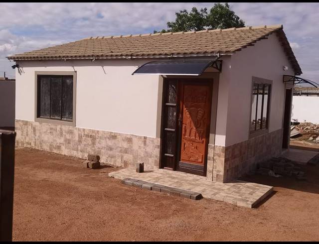 2 BEDROOM HOUSE FOR SALE IN SOSHANGUVE W